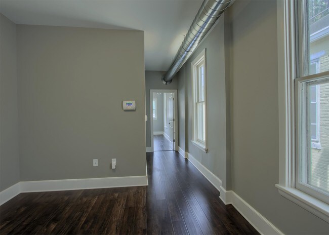 Foto del edificio - 1204 N 2nd St