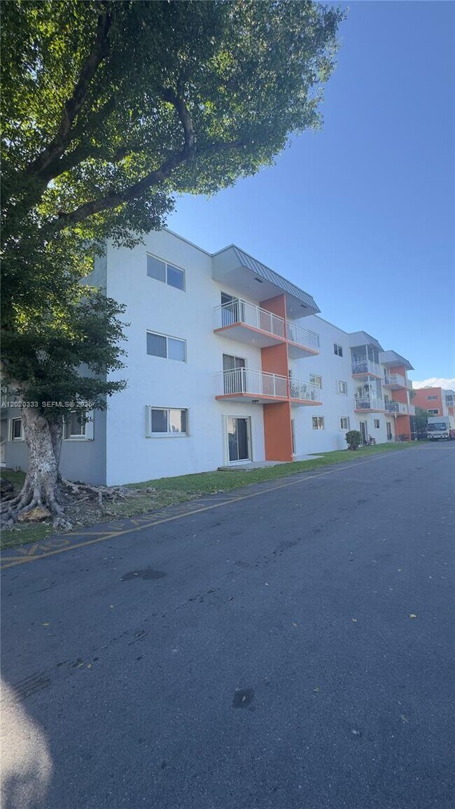 Building Photo - 11309 SW 200th St