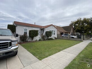 Building Photo - 4812 Deland Ave