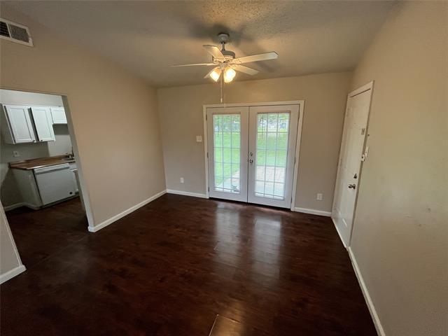 Foto del edificio - 9315 Prairie Oak Dr