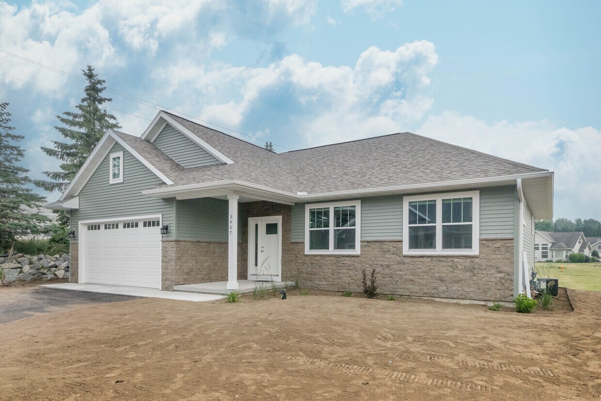 3407 Harrah Dr Unit 3407, Schofield, WI 54476 Condo for Rent in