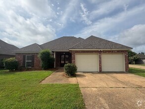 Building Photo - 339 Greengate Cir