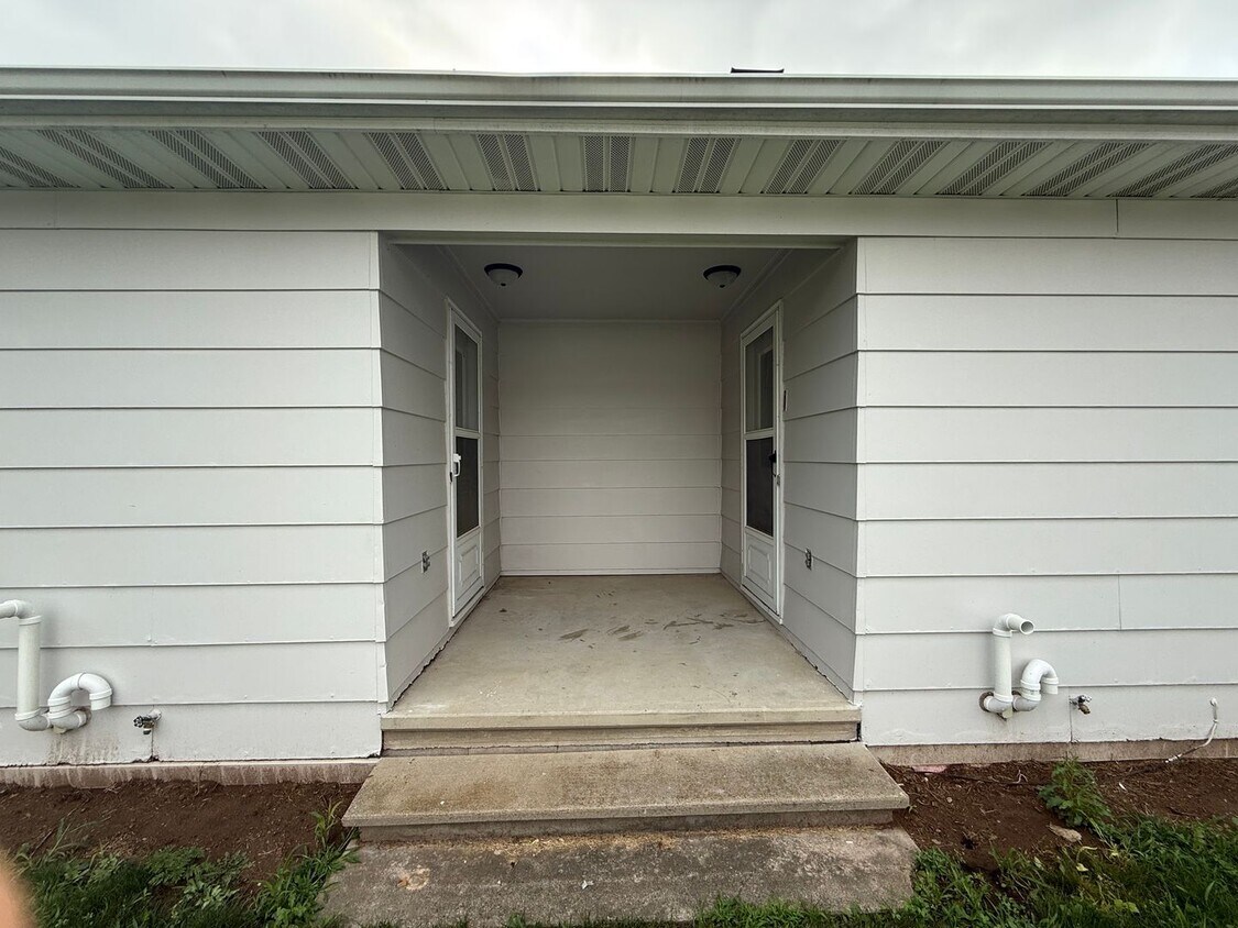Foto principal - 207-211 Maple Street