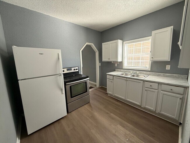 Foto del edificio - Charming Franklinton Home