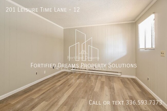 Building Photo - 201 Leisure Time Ln