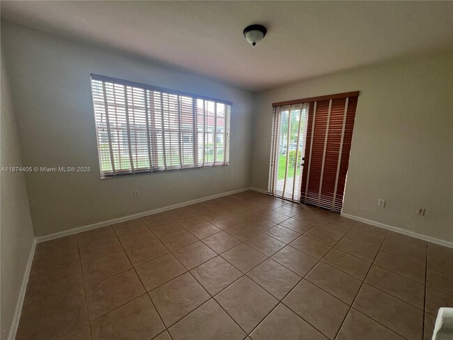 Foto del edificio - 2614 SW 188th Ave