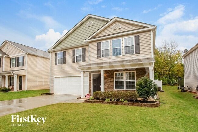 Foto del edificio - 5931 Sanders Farm Ln