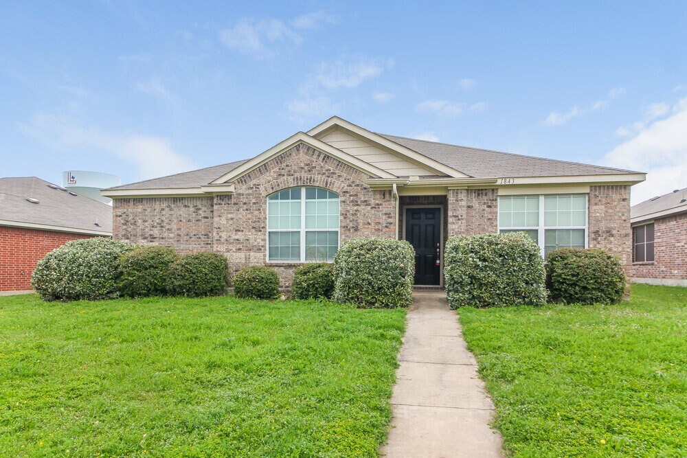 1843 Shanna Dr, Lancaster, TX 75134 House Rental in Lancaster, TX
