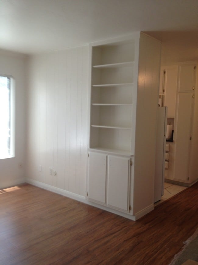 Building Photo - Indiana Palms