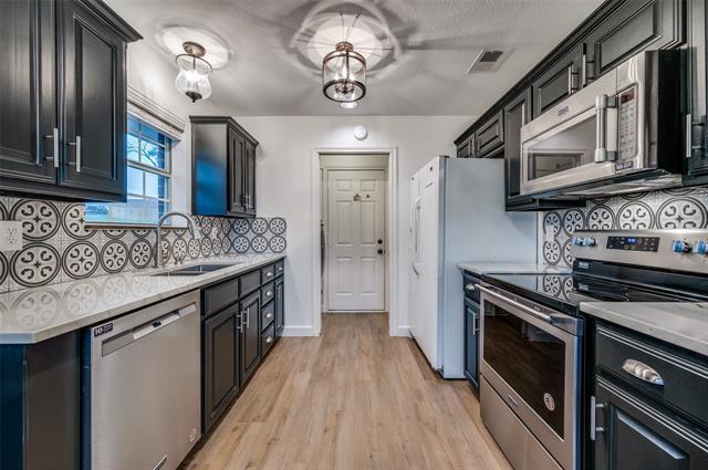 Foto del edificio - 507 E 8th St