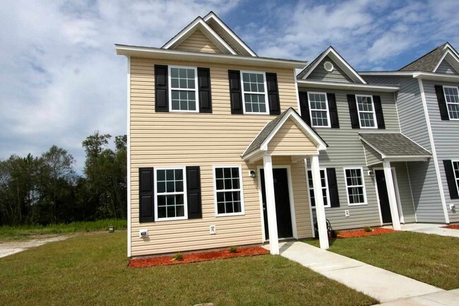 Foto del edificio - 2288 Catherine Lake Rd