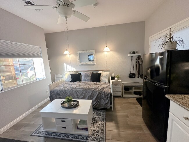 Foto del edificio - 39850 St Honore Dr