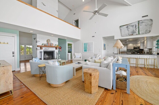 Foto del edificio - 1277 Debordieu Blvd