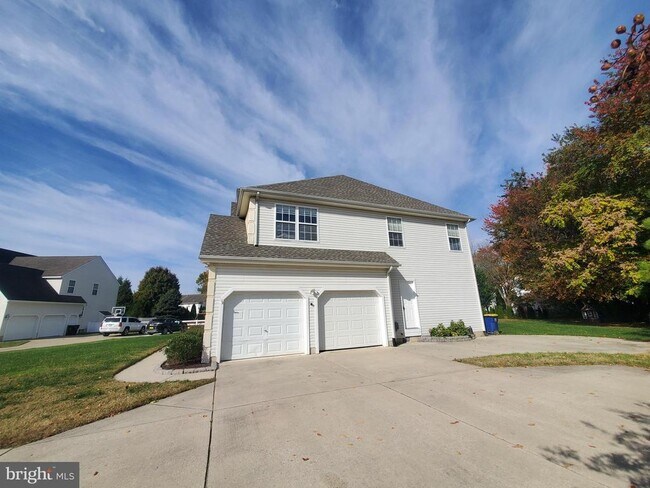 Foto del edificio - 5 Bandcroft Dr
