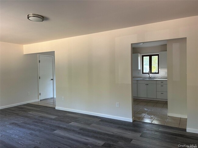 Foto del edificio - 70 J T Blvd