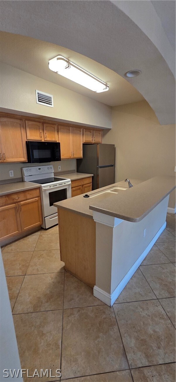 Building Photo - 7940 Preserve Cir