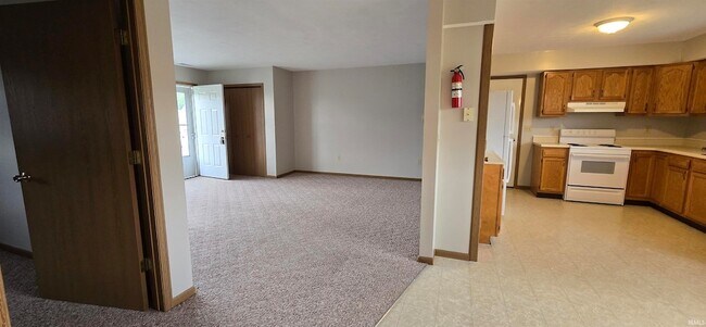 Building Photo - 109 Marcus Dr