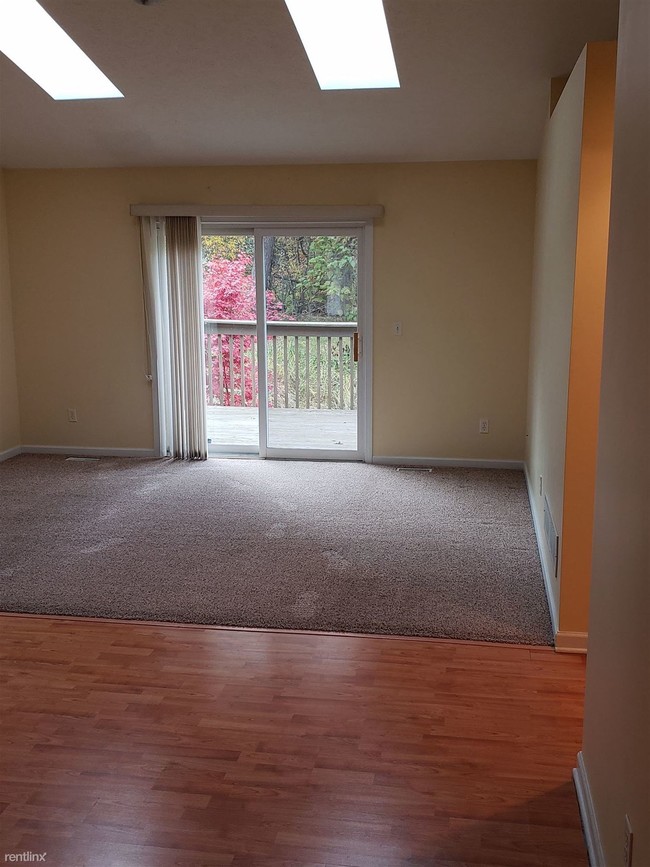 Foto del edificio - 2 br, 1 bath Condo - 2461 Beeline Rd