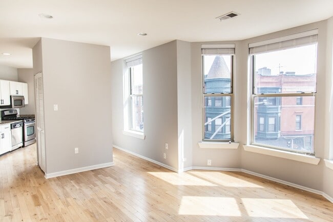 Interior Photo - 3264 Clark