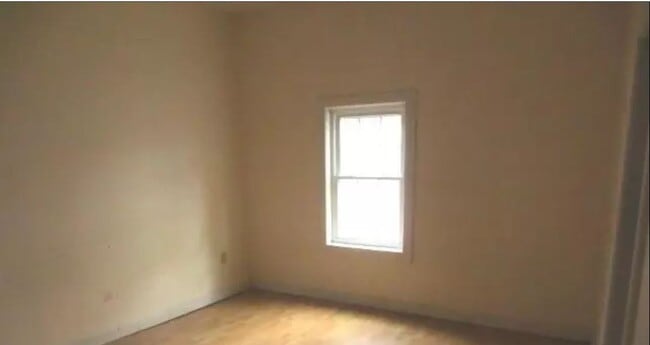 New floor and freshly painted. - 615 N 17th St