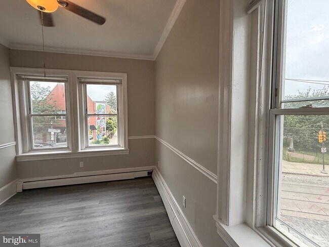 Foto del edificio - 6632 Germantown Ave