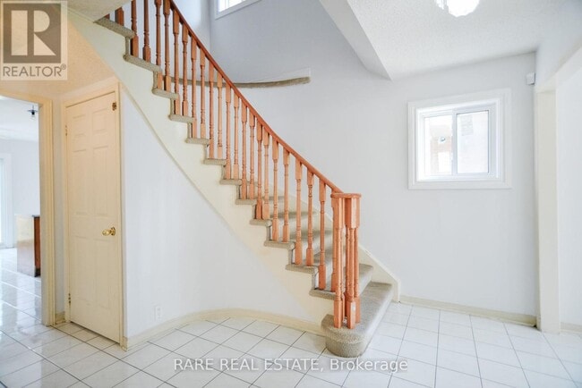 Building Photo - 2541 Scarth Ct