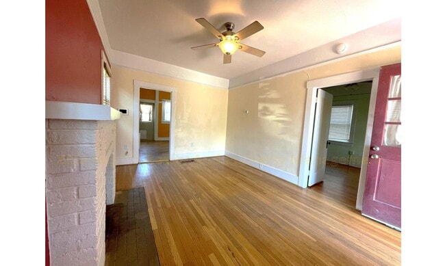 Building Photo - 517 N 3rd Ave
