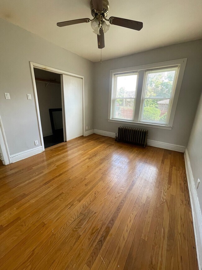 Foto del edificio - 6945 S Calumet Ave