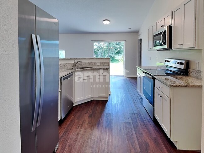 Foto del edificio - 1812 Roper Rd