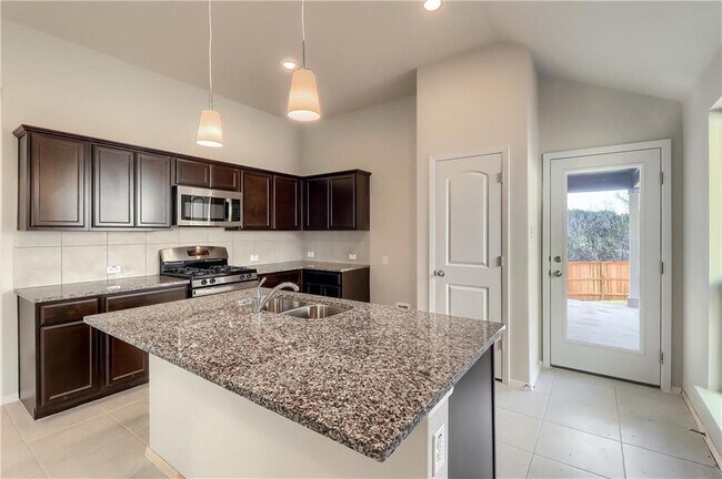 Foto del edificio - 11408 Milano Dr