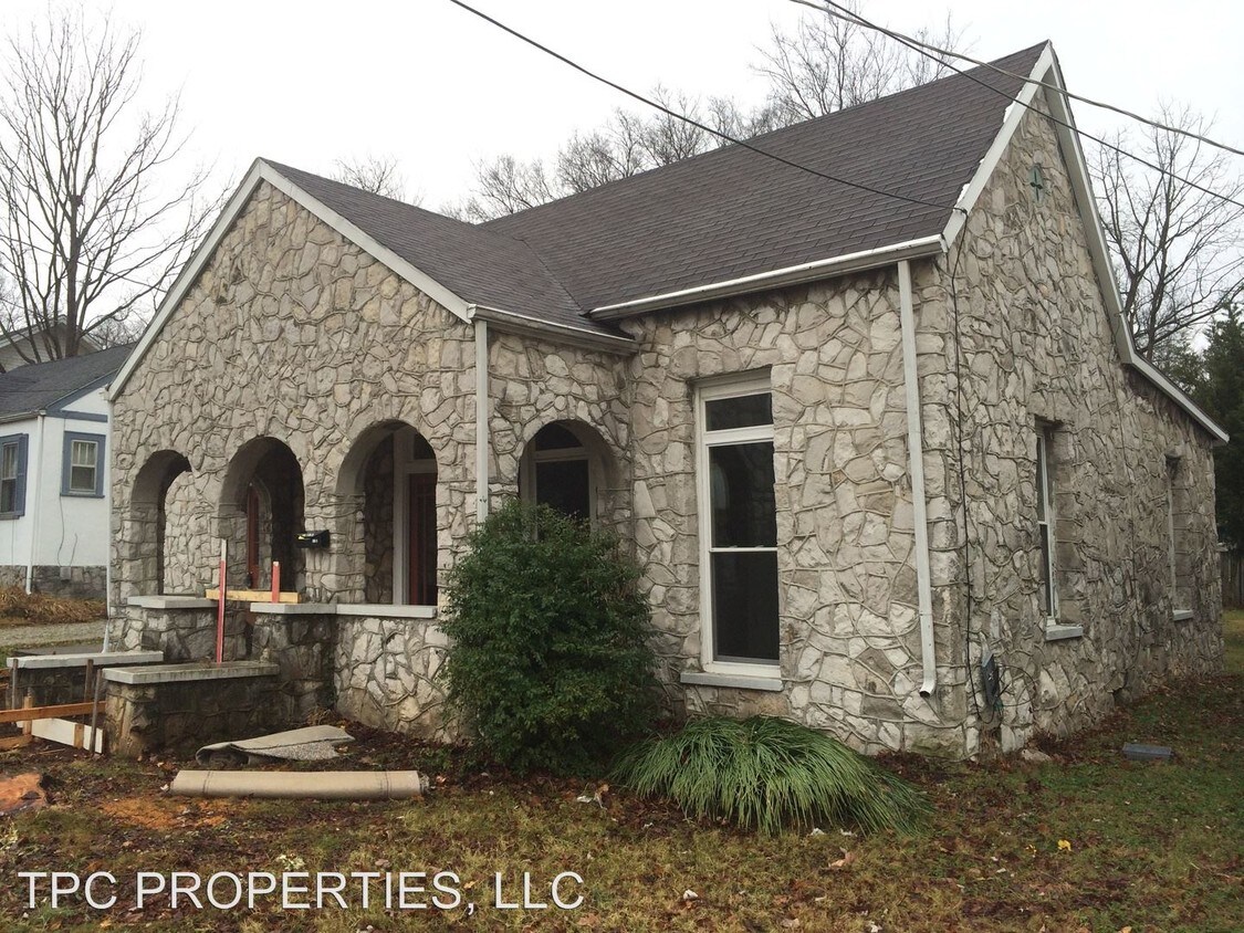 Foto principal - 848 E 11th Ave