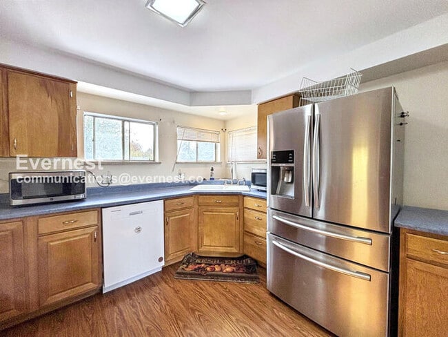 Building Photo - 3366 W 55th Pl