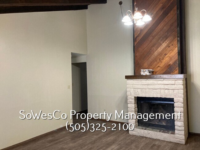 Foto del edificio - 3 Bedroom 2 Bath Home in Central Farmingto...