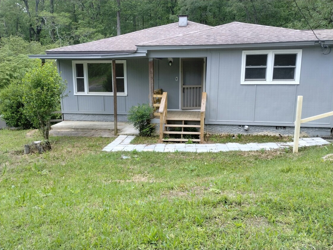 2638 Clayton St, Irondale, AL 35210 Townhome Rentals in Irondale AL