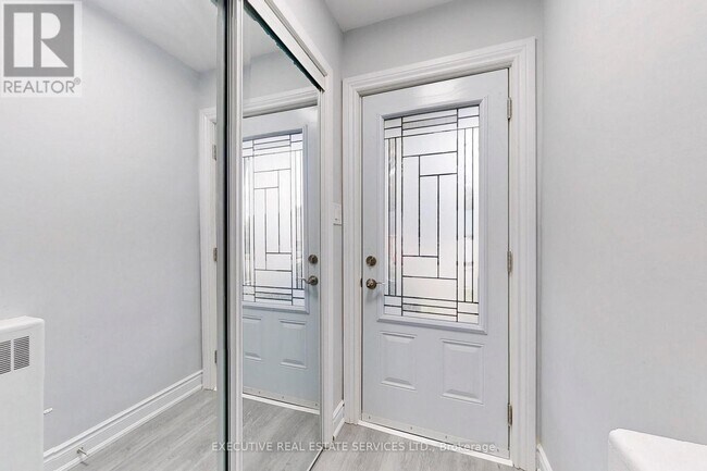 Photo du bâtiment - 183 Birmingham St E