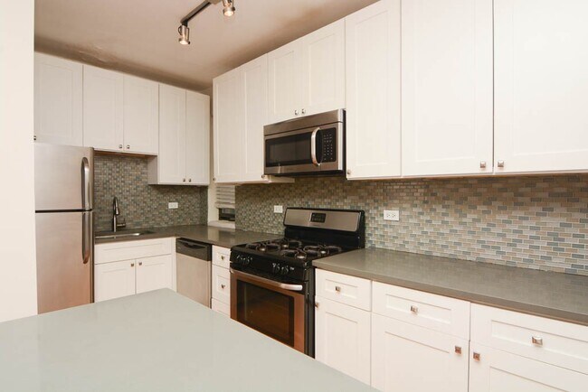 Foto del edificio - 2837 W Palmer St