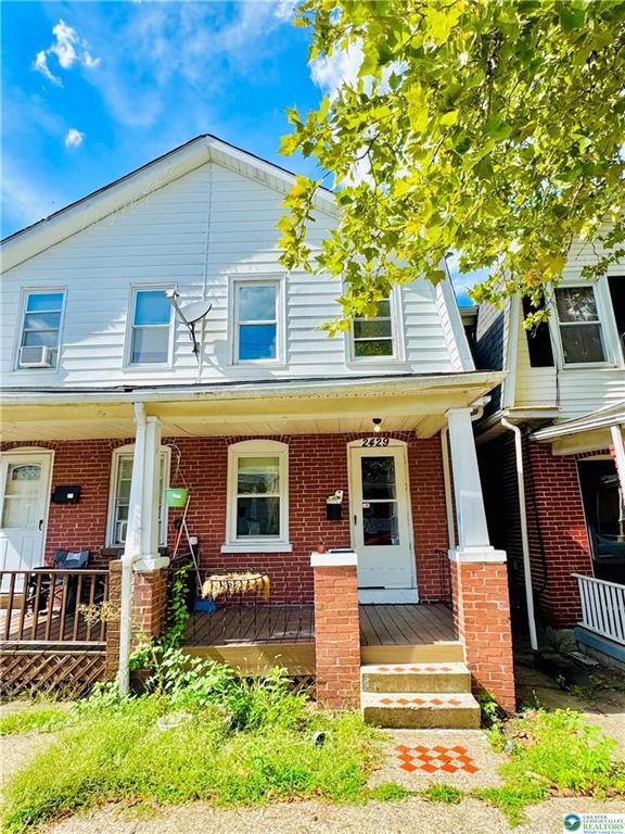 Building Photo - 2429 Forest St