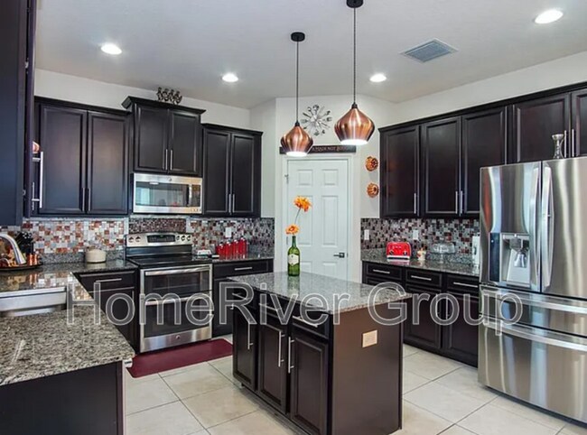 Foto del edificio - 10411 Flagstaff Falls Ave