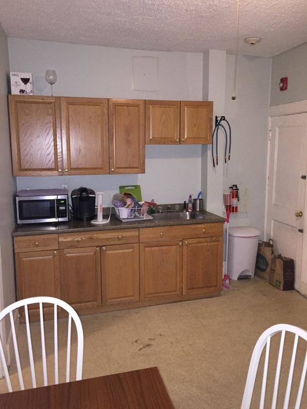 Foto principal - 887 Huntington Ave