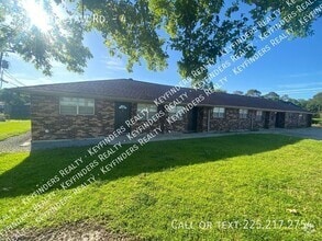 Building Photo - 5277 Choctaw Rd