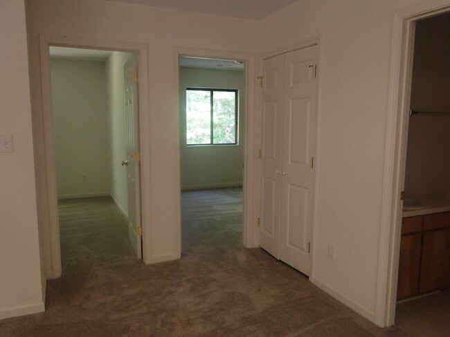 Building Photo - 1515 Partridgeberry Rd