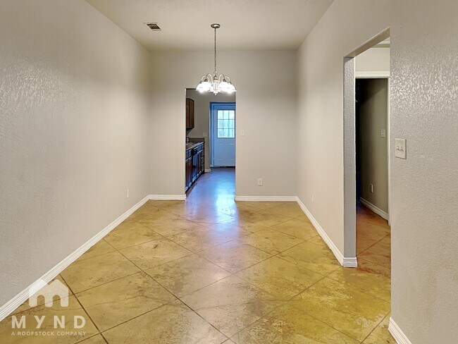 Foto del edificio - 236 Walnut Bend Rd