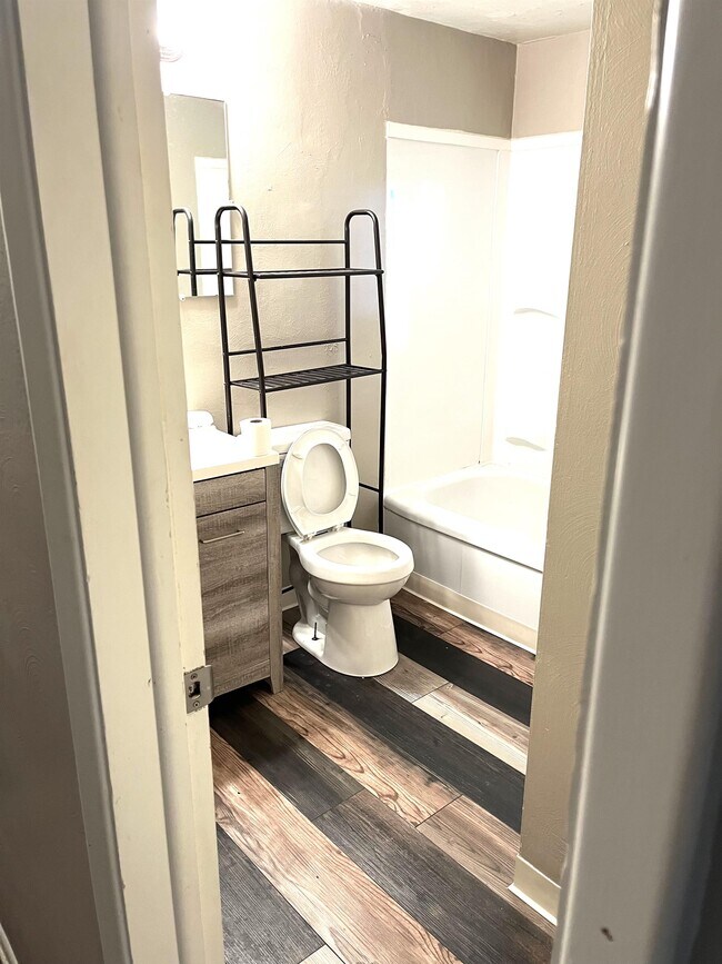 Building Photo - 3959-3967 Utah Ct