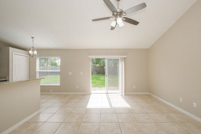 Foto del edificio - 5616 Brookdale Way