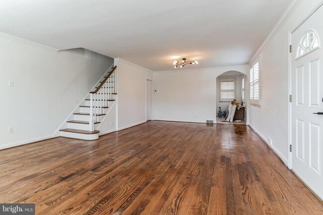 Building Photo - 223 Fitzwilliams Rd