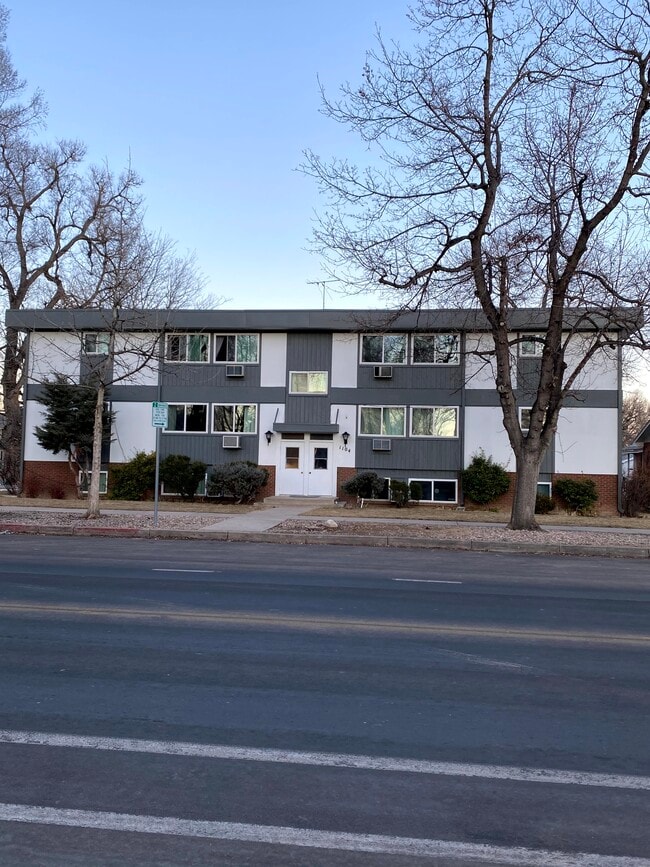 Building Photo - 1104 Remington St