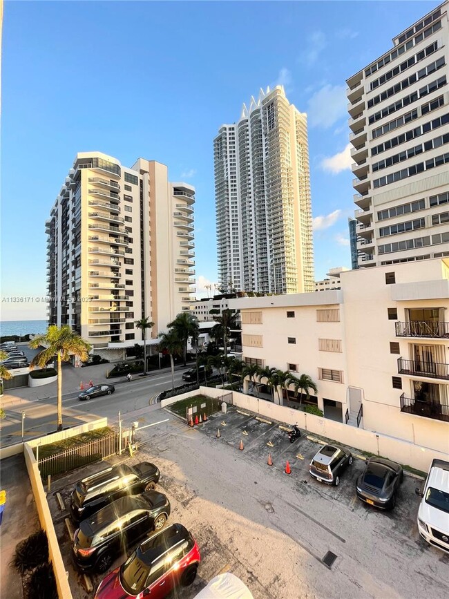 Building Photo - 6444 Collins Ave