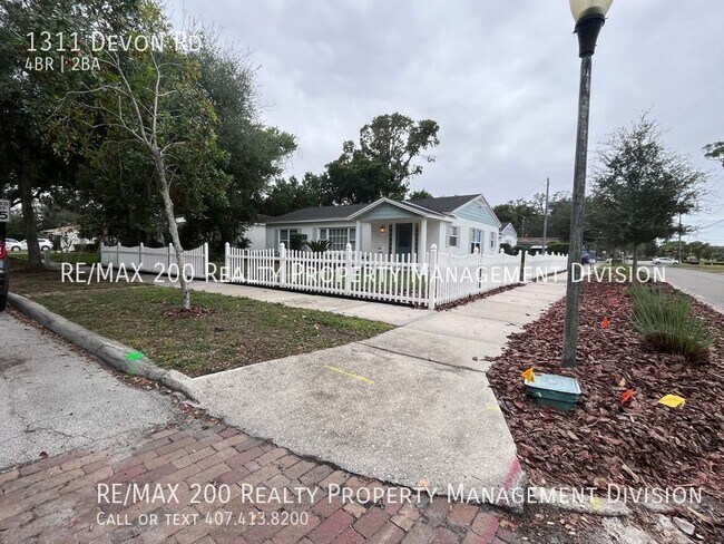 Building Photo - Updated Winter Park Home