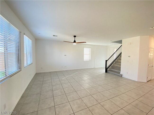 Foto del edificio - 898 Spring Haven St