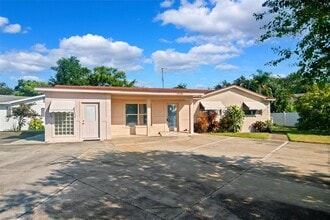 Building Photo - 10701 Village Green Ave